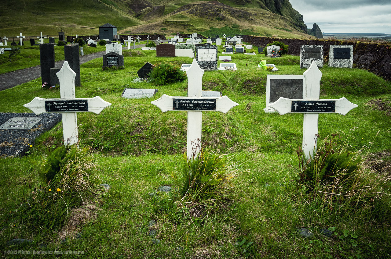 Vik Graveyard