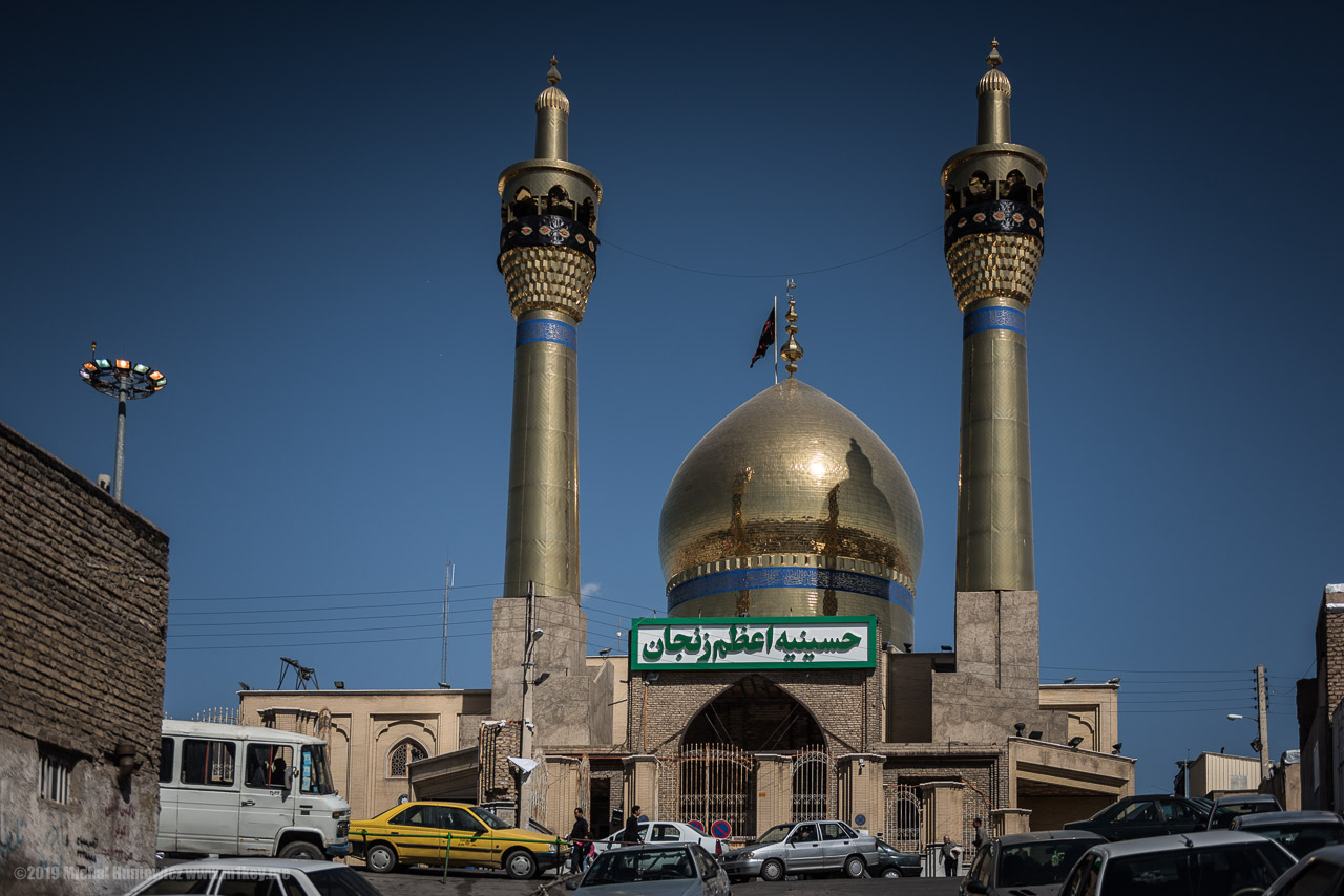 Hosseiniyeh Mosque in Zanjan