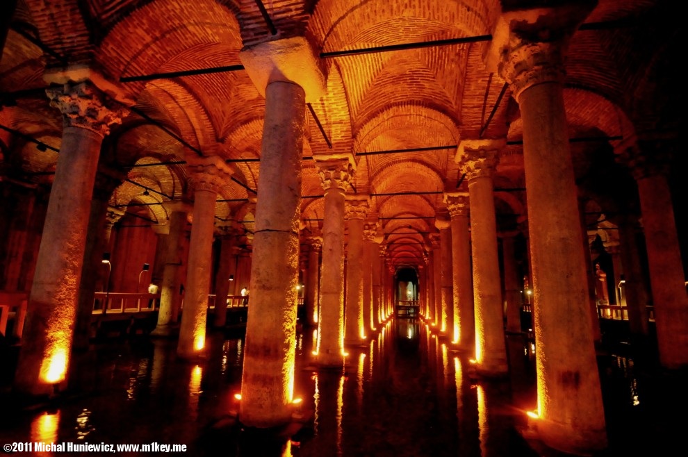 Yerebatan Sarnıcı - Istanbul Sights