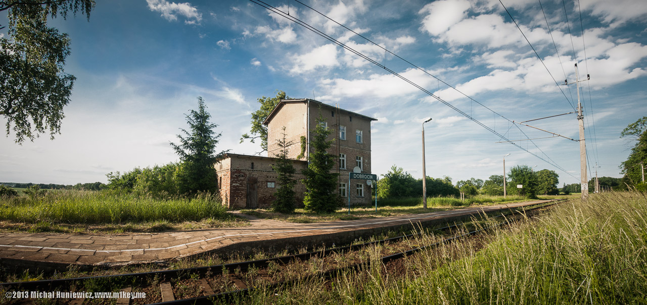 Dobrocin train station