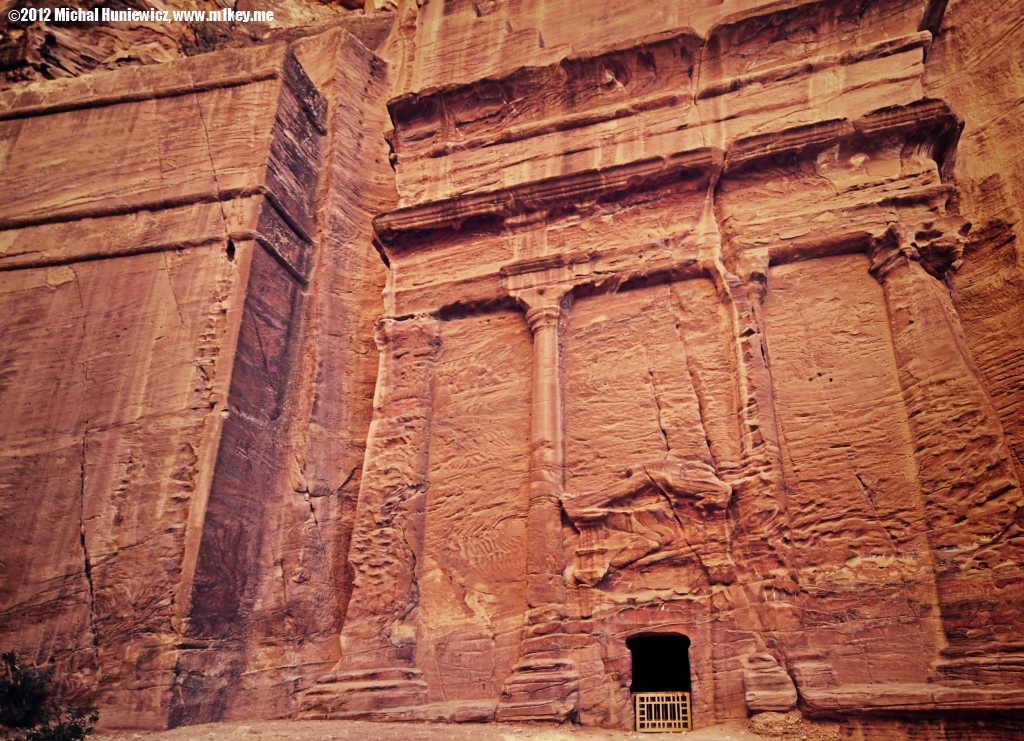 Greek style - Petra: Part 1