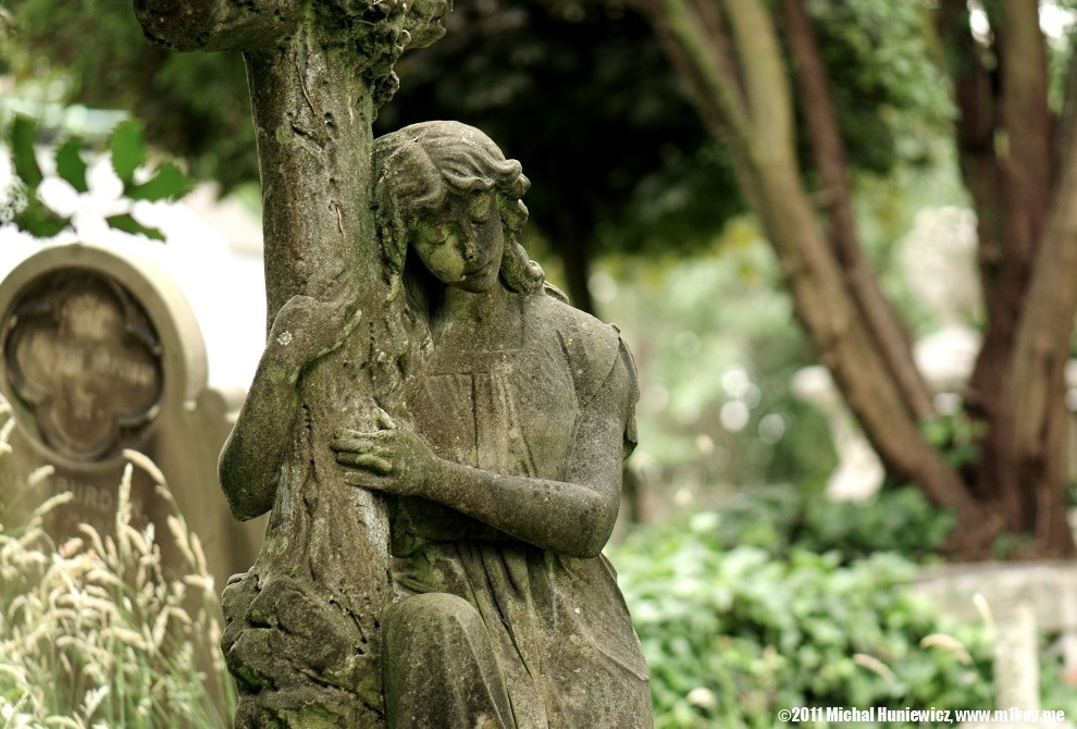 St Mary and Christ Graveyard