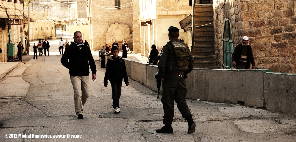 You, sir, look a bit too Arab to me - West Bank 2011